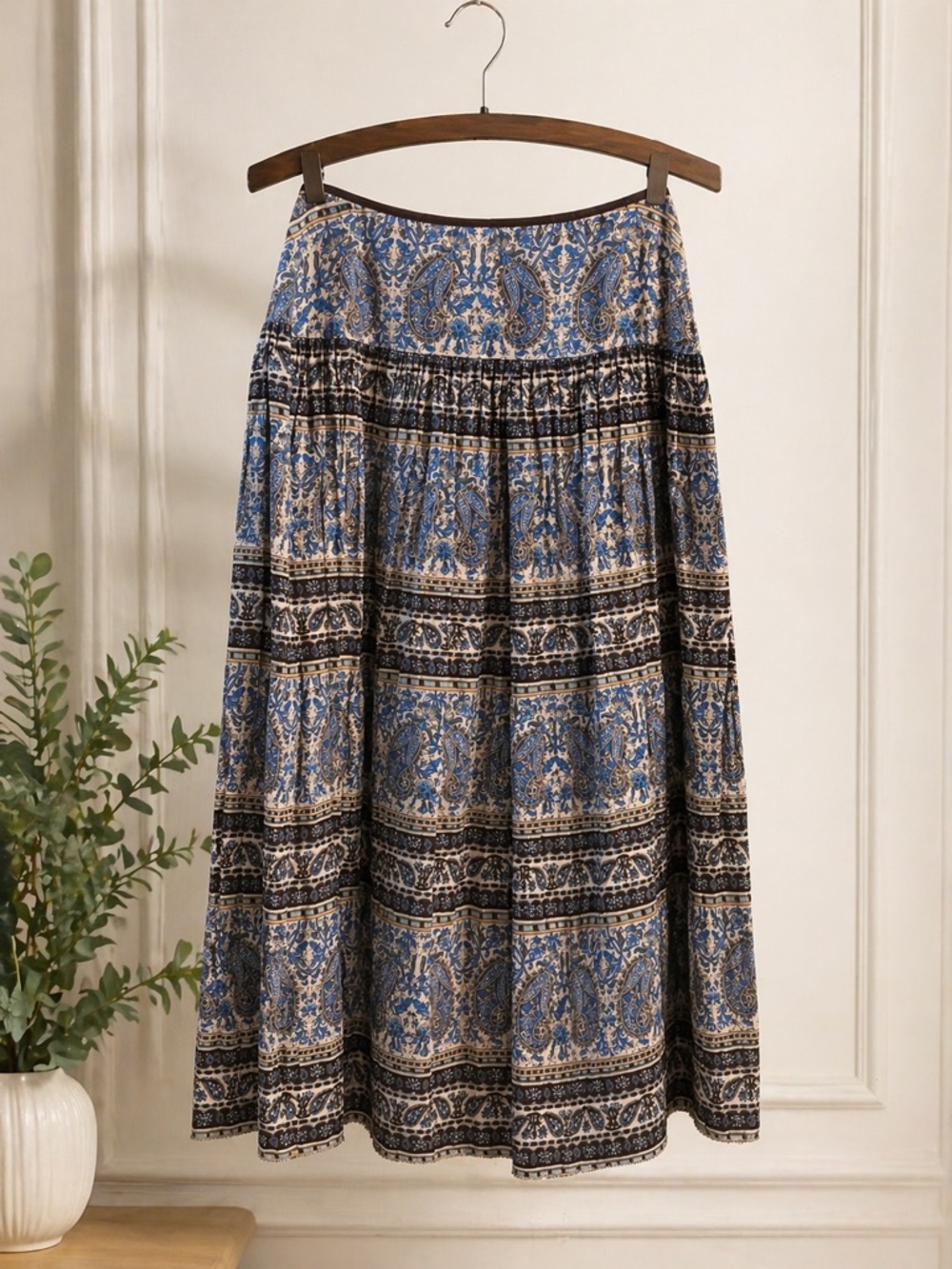 Jones New York Blue and Black Paisley Maxi Skirt PRICE FIRM